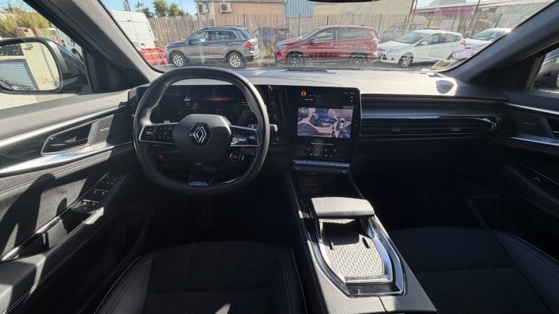 RENAULT AUSTRAL 1.2 E-TECH FULL HYBRID 200CH ICONIC  