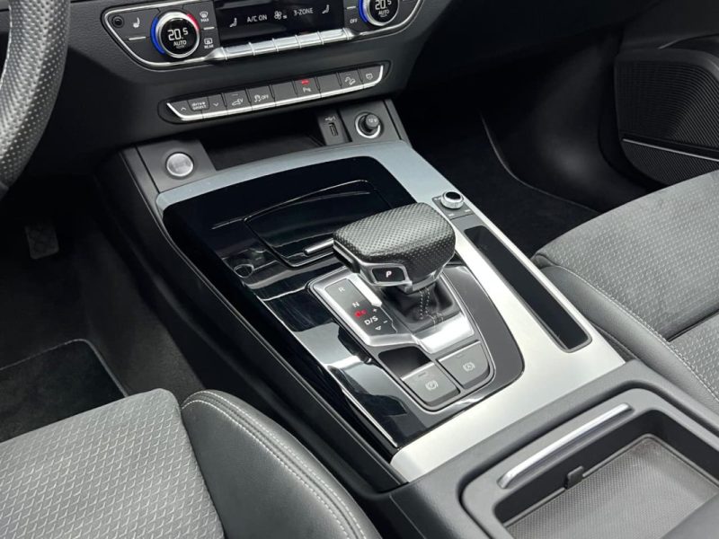 AUDI Q5 SPORBACK 55 TFSIE 367 S TRONIC 7 QUATTRO S LINE 2023