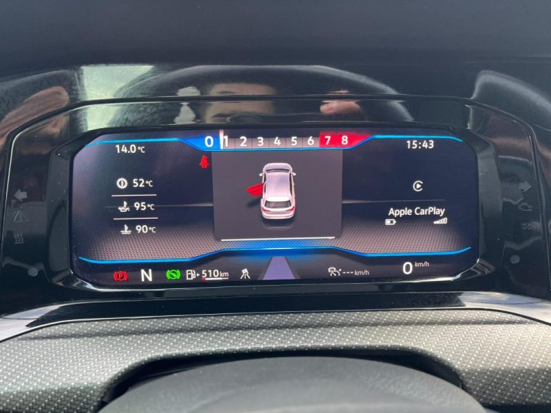 Volkswagen Golf 8 R • 320ch DSG7 4Motion 