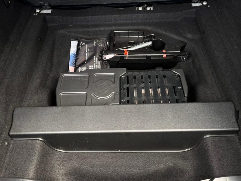 MERCEDES CLASSE CLA (2) SHOOTING BRAKE 180 WHITEART EDITION 7G-DCT - GARANTIE