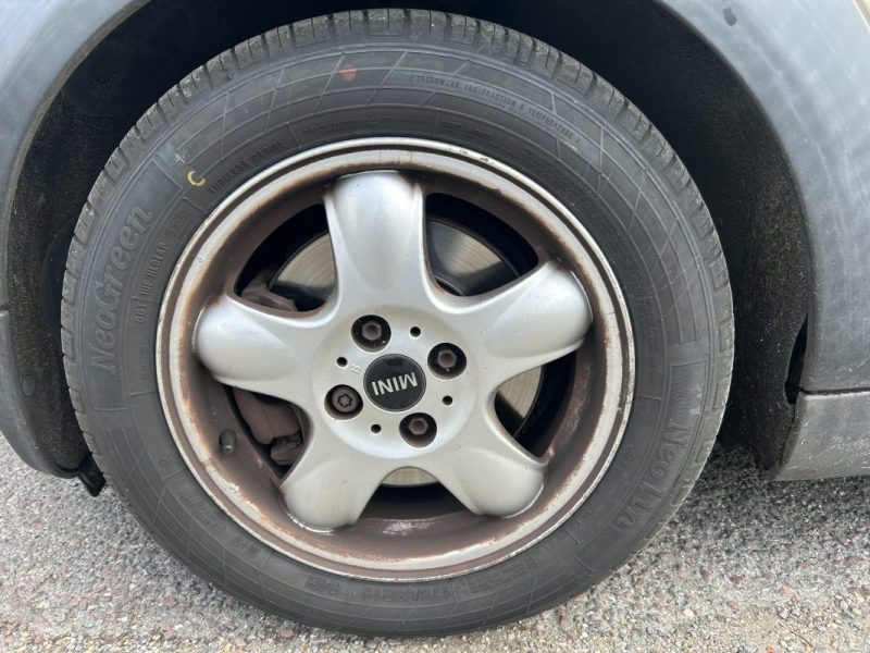 MINI MINI COOPER D R56 110 ONE DISTRIBUTION NEUVE