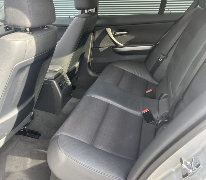 BMW SERIE 3 318D PREMIERE Toit Ouvrant