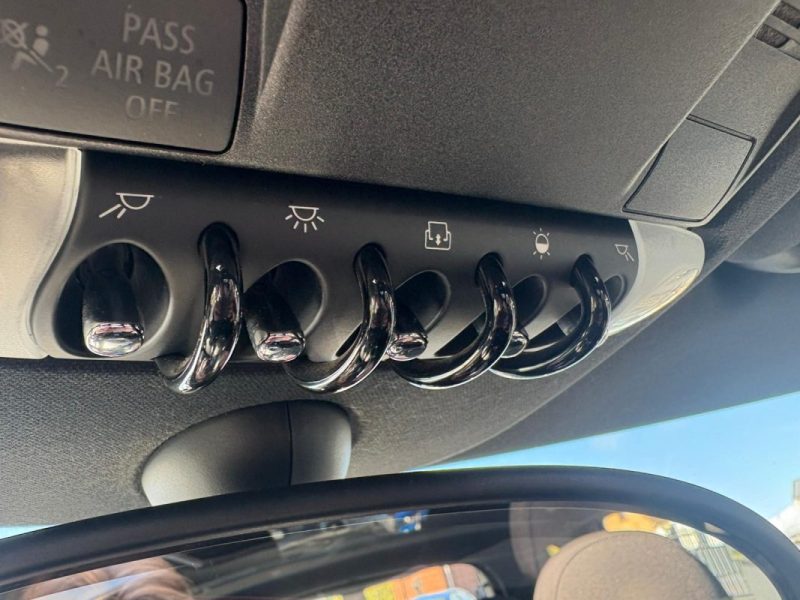 MINI MINI COOPER SD 2.0  143CH 🚗 - Toit ouvrant 🌞 - Reprise possible  ✅  - Garantie 6 mois