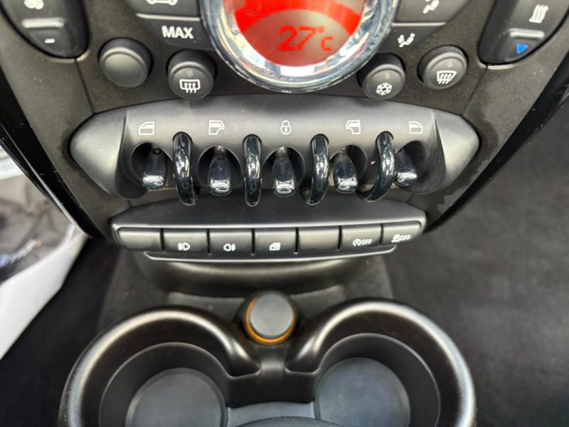 MINI MINI COOPER SD 2.0  143CH 🚗 - Toit ouvrant 🌞 - Reprise possible  ✅  - Garantie 6 mois
