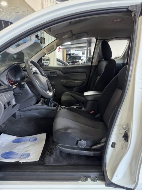 MITSUBISHI L200 / TRITON 2.4 DI-D 4WD 2442CM3 154CV  2015 TTC