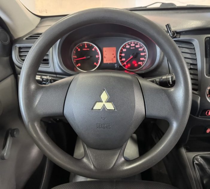 MITSUBISHI L200 / TRITON 2.4 DI-D 4WD 2442CM3 154CV  2015 TTC
