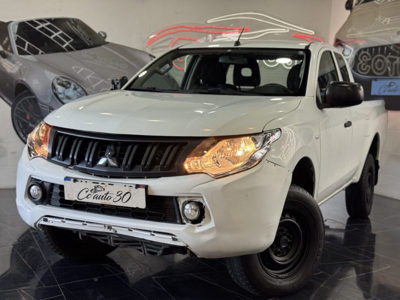 MITSUBISHI L200 / TRITON 2.4 DI-D 4WD 2442CM3 154CV  2015 TTC