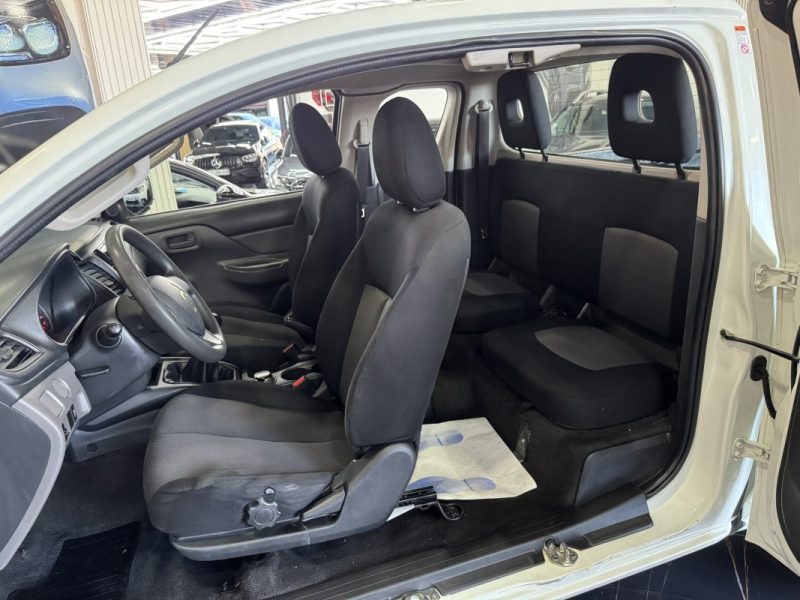 MITSUBISHI L200 / TRITON 2.4 DI-D 4WD 2442CM3 154CV  2015 TTC