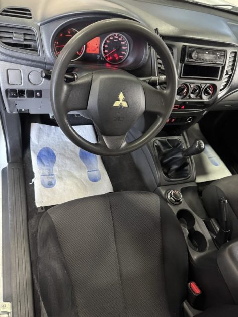 MITSUBISHI L200 / TRITON 2.4 DI-D 4WD 2442CM3 154CV  2015 TTC