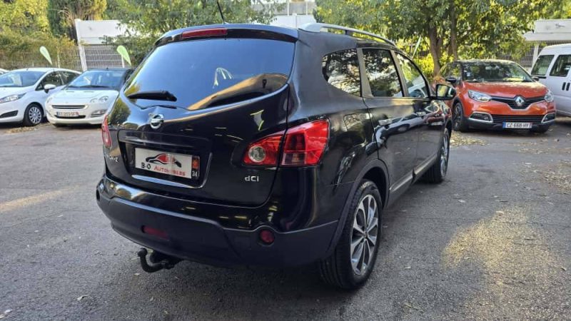 Nissan Qashqai +2 1.5 dCi 105cv, *Toit panoramique*, *Caméra de recul*, *Attelage remorque*,*7 Place