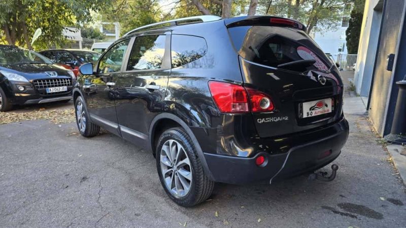 Nissan Qashqai +2 1.5 dCi 105cv, *Toit panoramique*, *Caméra de recul*, *Attelage remorque*,*7 Place