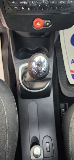 RENAULT CLIO 1.5DCI AUTHENTIQUE  2010