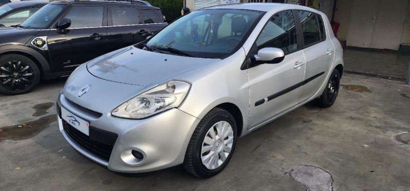 RENAULT CLIO 1.5DCI AUTHENTIQUE  2010