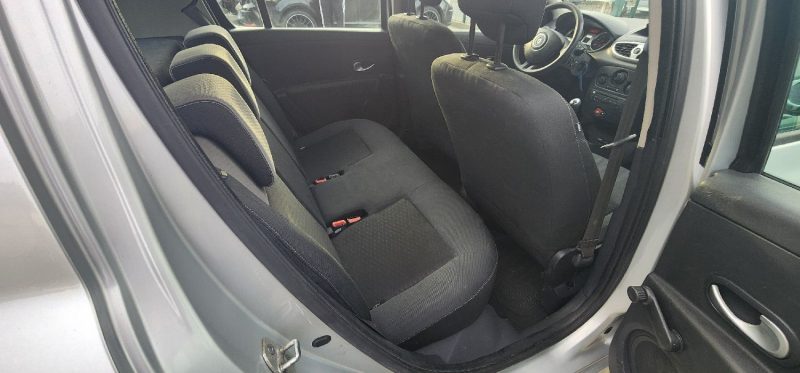 RENAULT CLIO 1.5DCI AUTHENTIQUE  2010