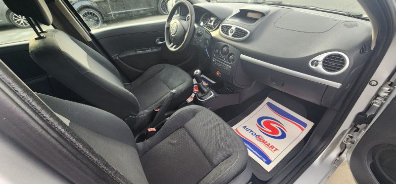 RENAULT CLIO 1.5DCI AUTHENTIQUE  2010
