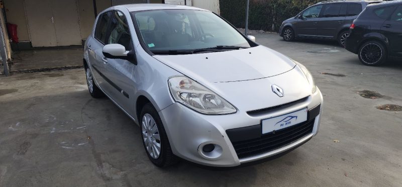 RENAULT CLIO 1.5DCI AUTHENTIQUE  2010