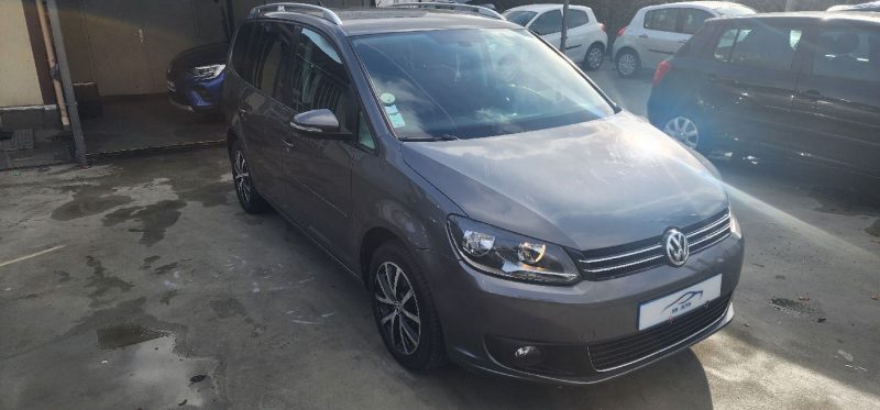 VOLKSWAGEN TOURAN 1.6 TDI 105CH CONFORTLINE DSG7 2014