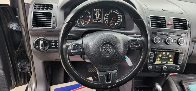 VOLKSWAGEN TOURAN 1.6 TDI 105CH CONFORTLINE DSG7 2014