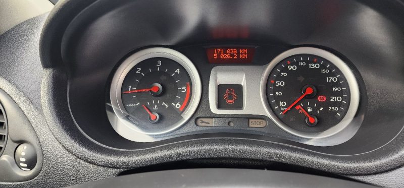 RENAULT CLIO SOCIETE AIR 1.5DCI 85 2008