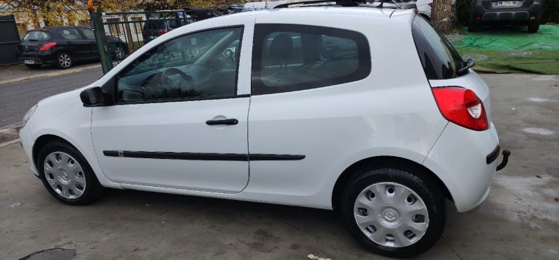 RENAULT CLIO SOCIETE AIR 1.5DCI 85 2008