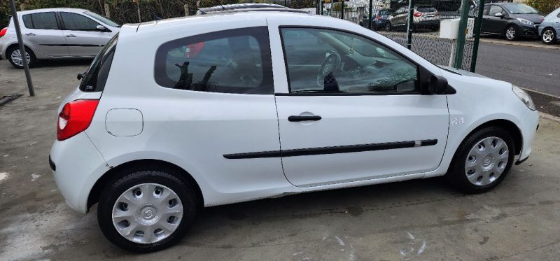 RENAULT CLIO SOCIETE AIR 1.5DCI 85 2008
