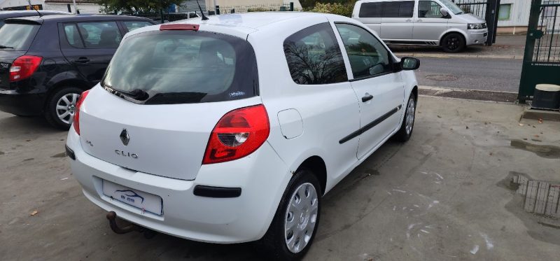 RENAULT CLIO SOCIETE AIR 1.5DCI 85 2008