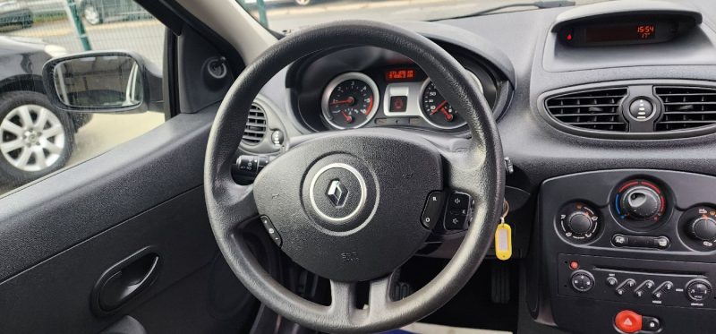 RENAULT CLIO SOCIETE AIR 1.5DCI 85 2008