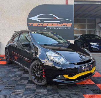 RENAULT CLIO III RS PHASE 2 2.0 201CH - SIEGES CHAUFFANTS - TOMTOM