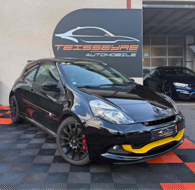 RENAULT CLIO III RS PHASE 2 2.0 201CH - SIEGES CHAUFFANTS - TOMTOM