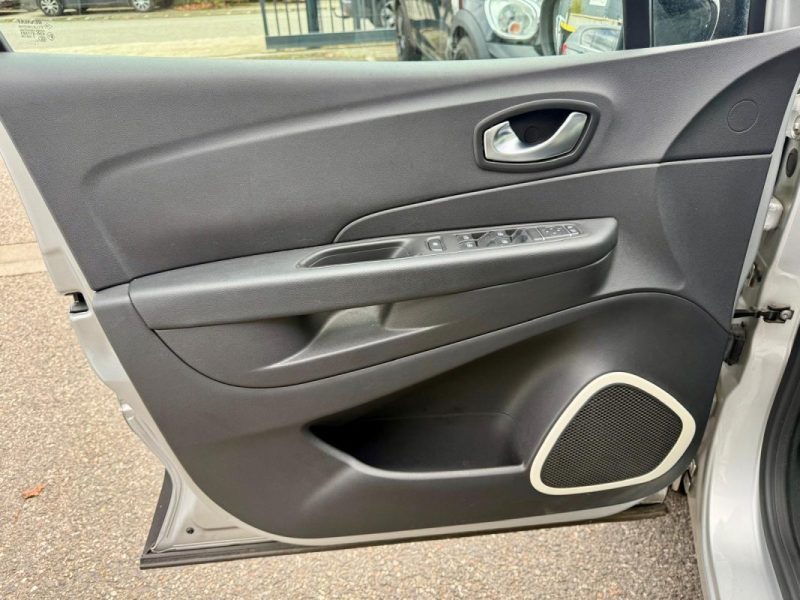 RENAULT CAPTUR 1.5 DCI 90CH ENERGY BUSINESS 