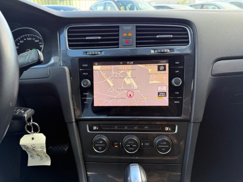 VOLKSWAGEN GOLF VII 1.6 TDI 115CH CONFORTLINE BLUEMOTION BUSINESS 2018