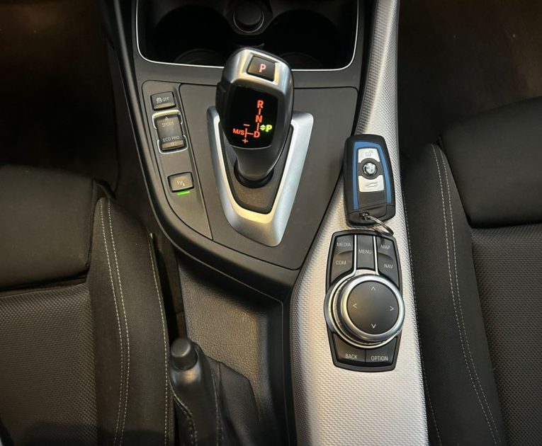 BMW SERIE 1 F20 120I 184 M SPORT ULTIMATE BVA8 5P*GPS*LED*