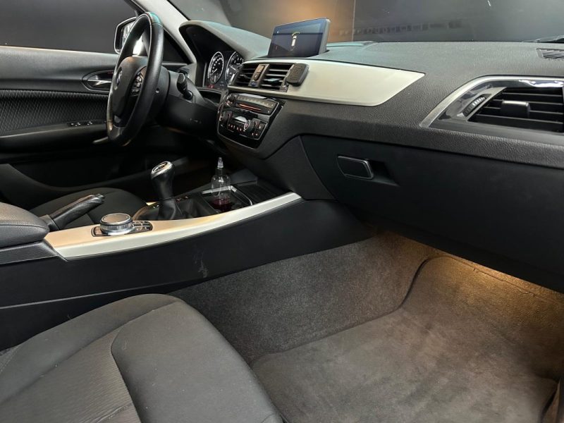BMW SERIE 1 116i 109 cv LCI Pack Sport