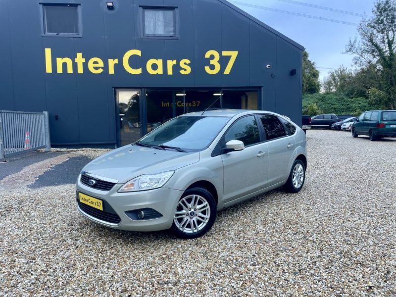 FORD FOCUS SW 1800 TDCI TREND 115 2008 VOLANT MOTEUR + KIT D'EMBRAYAGE + DISQUES PLAQUETTES ARR