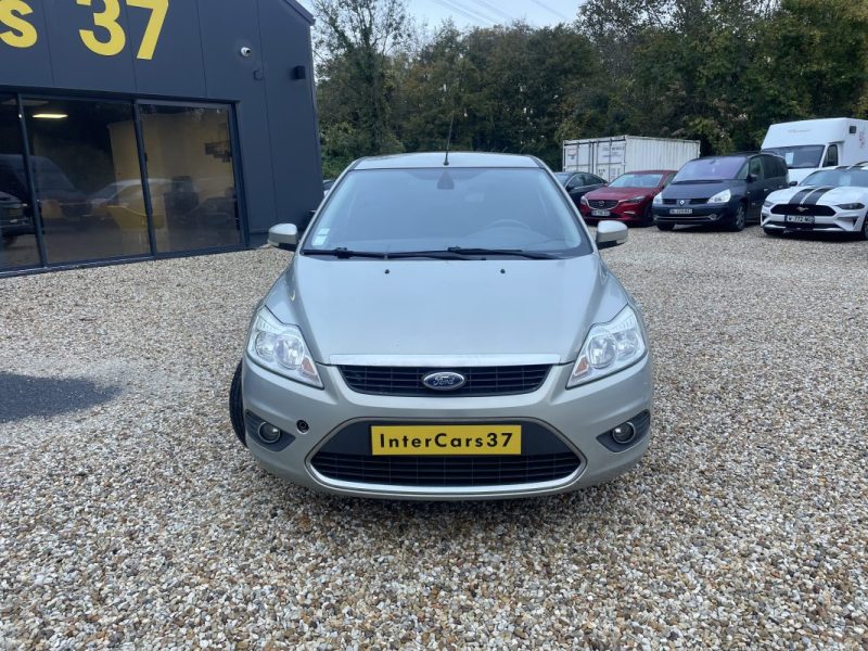 FORD FOCUS SW 1800 TDCI TREND 115 2008 VOLANT MOTEUR + KIT D'EMBRAYAGE + DISQUES PLAQUETTES ARR