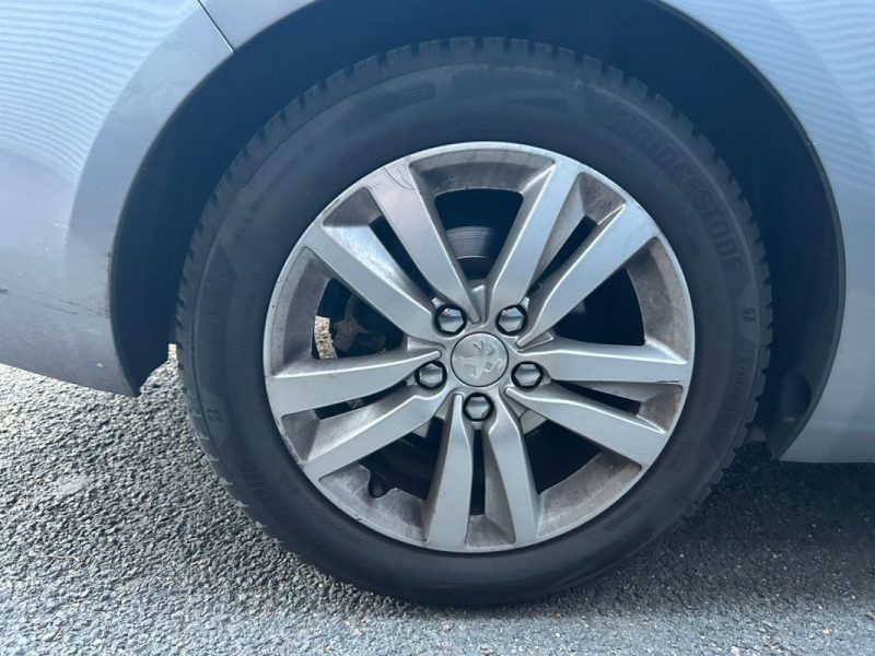 Peugeot 308 SW II 1.6 BLUEHDI 120 ch 