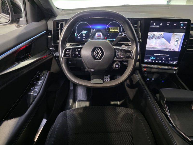 RENAULT AUSTRAL E-tech 1.2 200 / ICONIC ESPRIT ALPINE