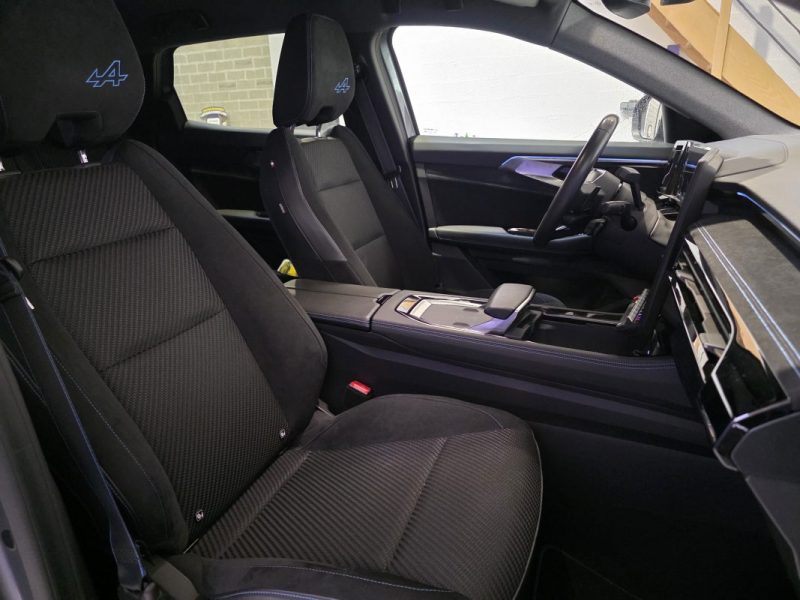 RENAULT AUSTRAL E-tech 1.2 200 / ICONIC ESPRIT ALPINE