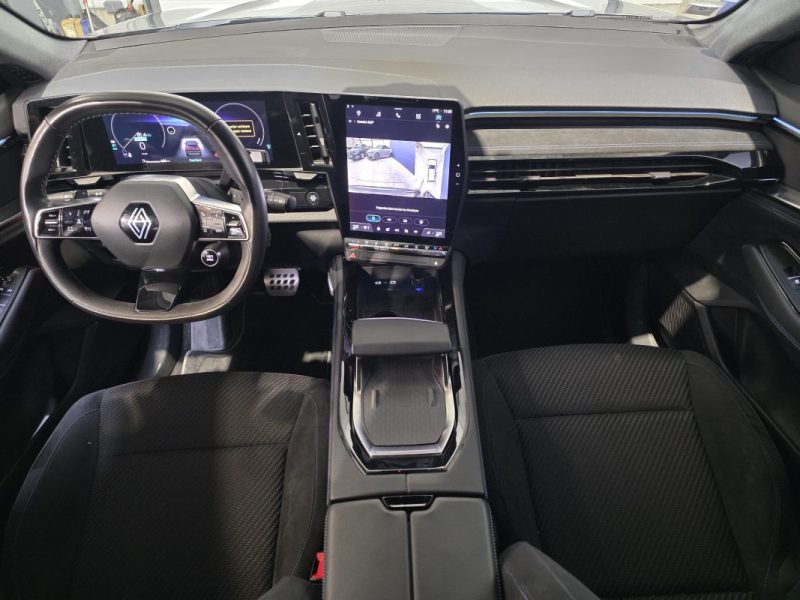 RENAULT AUSTRAL E-tech 1.2 200 / ICONIC ESPRIT ALPINE