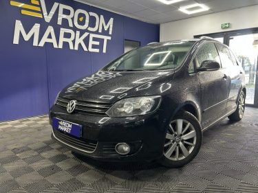 VOLKSWAGEN GOLF + 1.6 TDI 105CH BLUEMOTION TECHNOLOGY FAP CONFORTLINE 2011