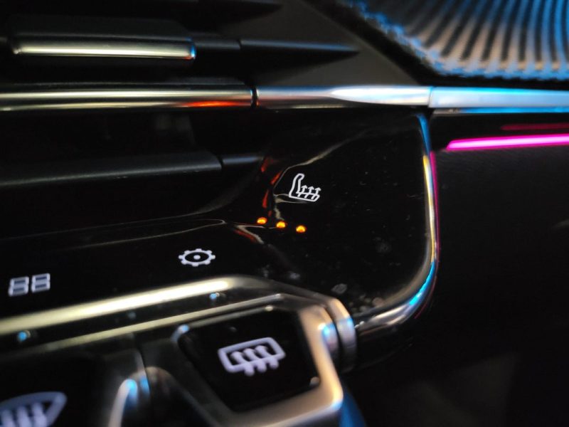 PEUGEOT 208 PACK GT Pack 1.5 BlueHDi 100ch 