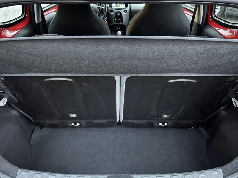 TOYOTA AYGO II PHASE 2 1.0 VVTi 72 Cv 5 PORTES APPLE CARPLAY CAMERA 18 500 Km CritAir1 - Garantie1an