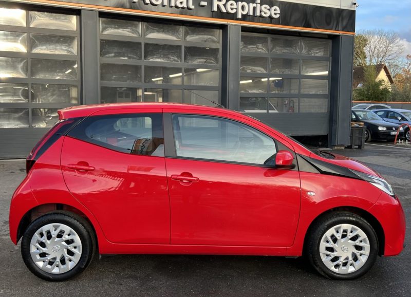 TOYOTA AYGO II PHASE 2 1.0 VVTi 72 Cv 5 PORTES APPLE CARPLAY CAMERA 18 500 Km CritAir1 - Garantie1an