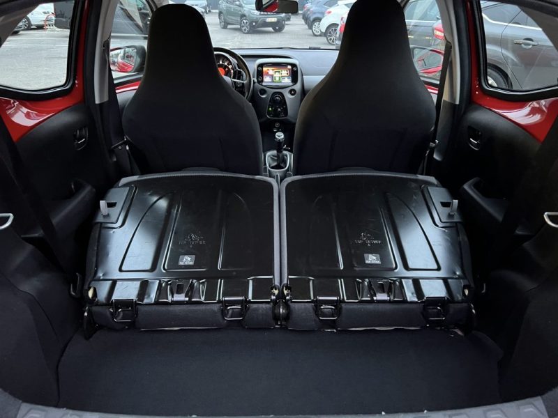 TOYOTA AYGO II PHASE 2 1.0 VVTi 72 Cv 5 PORTES APPLE CARPLAY CAMERA 18 500 Km CritAir1 - Garantie1an