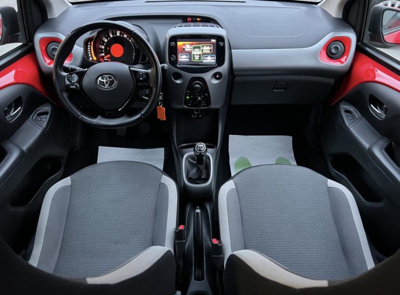 TOYOTA AYGO II PHASE 2 1.0 VVTi 72 Cv 5 PORTES APPLE CARPLAY CAMERA 18 500 Km CritAir1 - Garantie1an