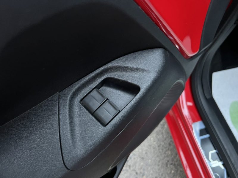 TOYOTA AYGO II PHASE 2 1.0 VVTi 72 Cv 5 PORTES APPLE CARPLAY CAMERA 18 500 Km CritAir1 - Garantie1an