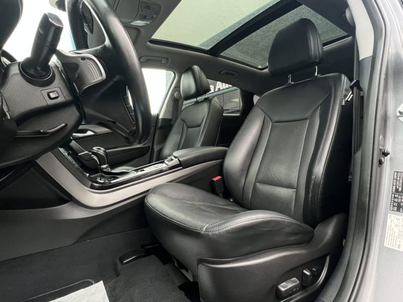 HYUNDAI I40 SW PHASE 2 CREATIVE 1.7 CRDI 141 Cv BOITE AUTO CUIR TOIT OUVRANT GPS Etc - GARANTIE 1 AN