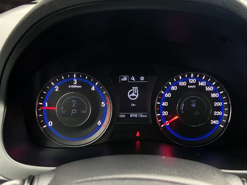 HYUNDAI I40 SW PHASE 2 CREATIVE 1.7 CRDI 141 Cv BOITE AUTO CUIR TOIT OUVRANT GPS Etc - GARANTIE 1 AN