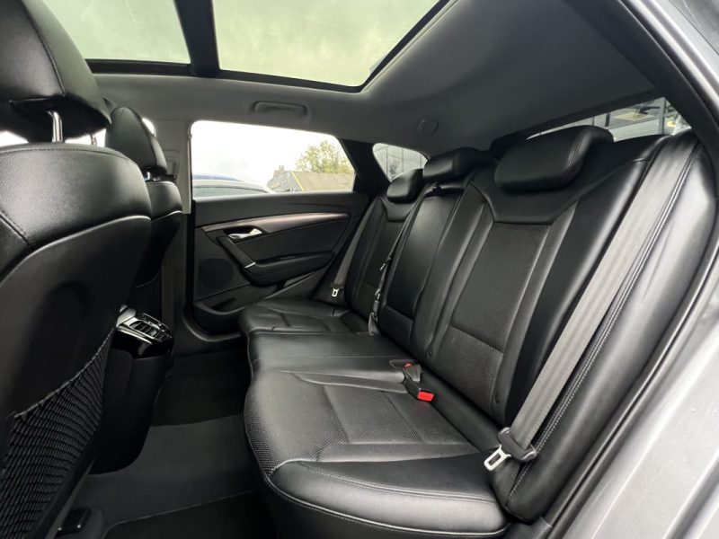 HYUNDAI I40 SW PHASE 2 CREATIVE 1.7 CRDI 141 Cv BOITE AUTO CUIR TOIT OUVRANT GPS Etc - GARANTIE 1 AN