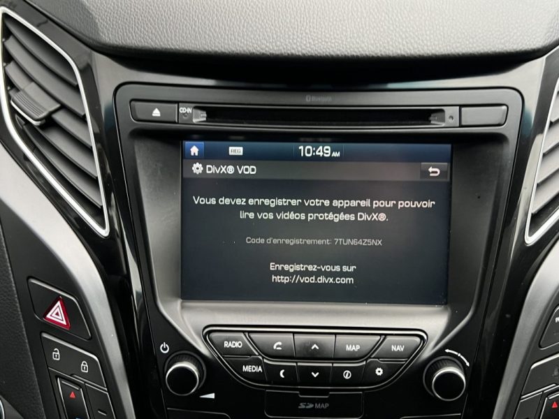 HYUNDAI I40 SW PHASE 2 CREATIVE 1.7 CRDI 141 Cv BOITE AUTO CUIR TOIT OUVRANT GPS Etc - GARANTIE 1 AN